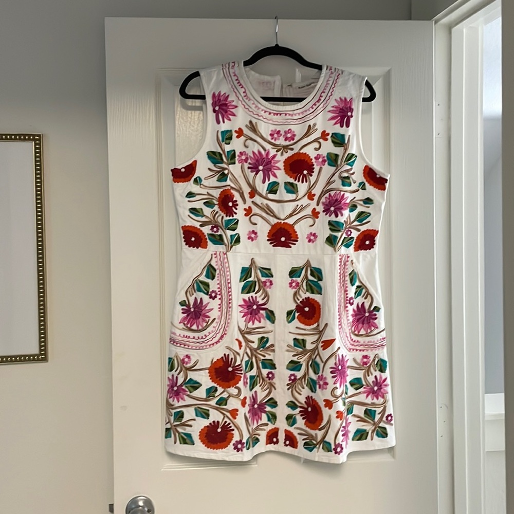 Roller Rabbit White Kuzu Embroidered Kiki Dress Sleeveless Cotton Mini sz L NWT*